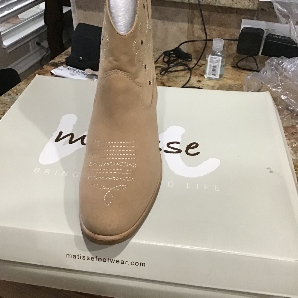 Matisse Tan Leather Western Style Bootie Brand New Si… - Gem